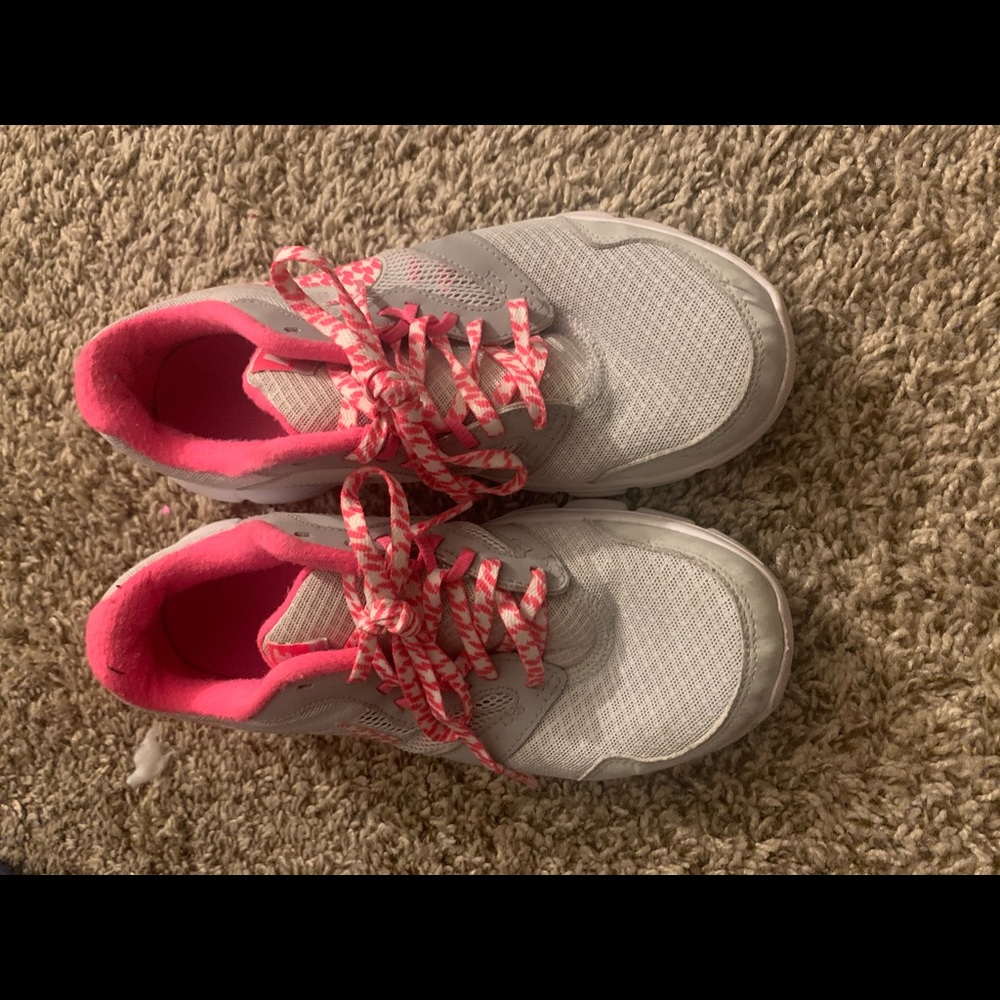 Nike shoes